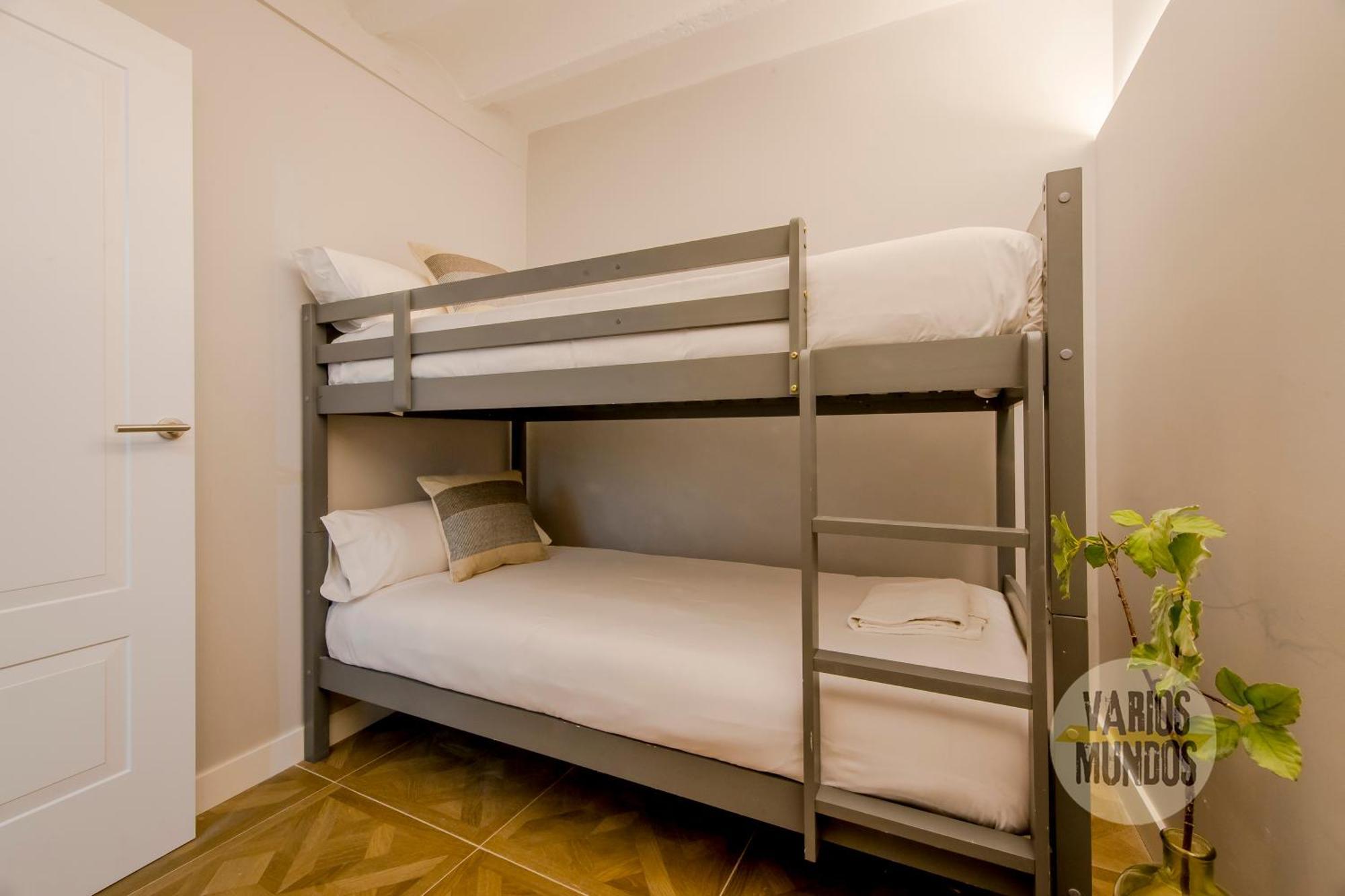 Confortable Apt Para 9Pax En El Centro De Madrid E3 Exterior photo